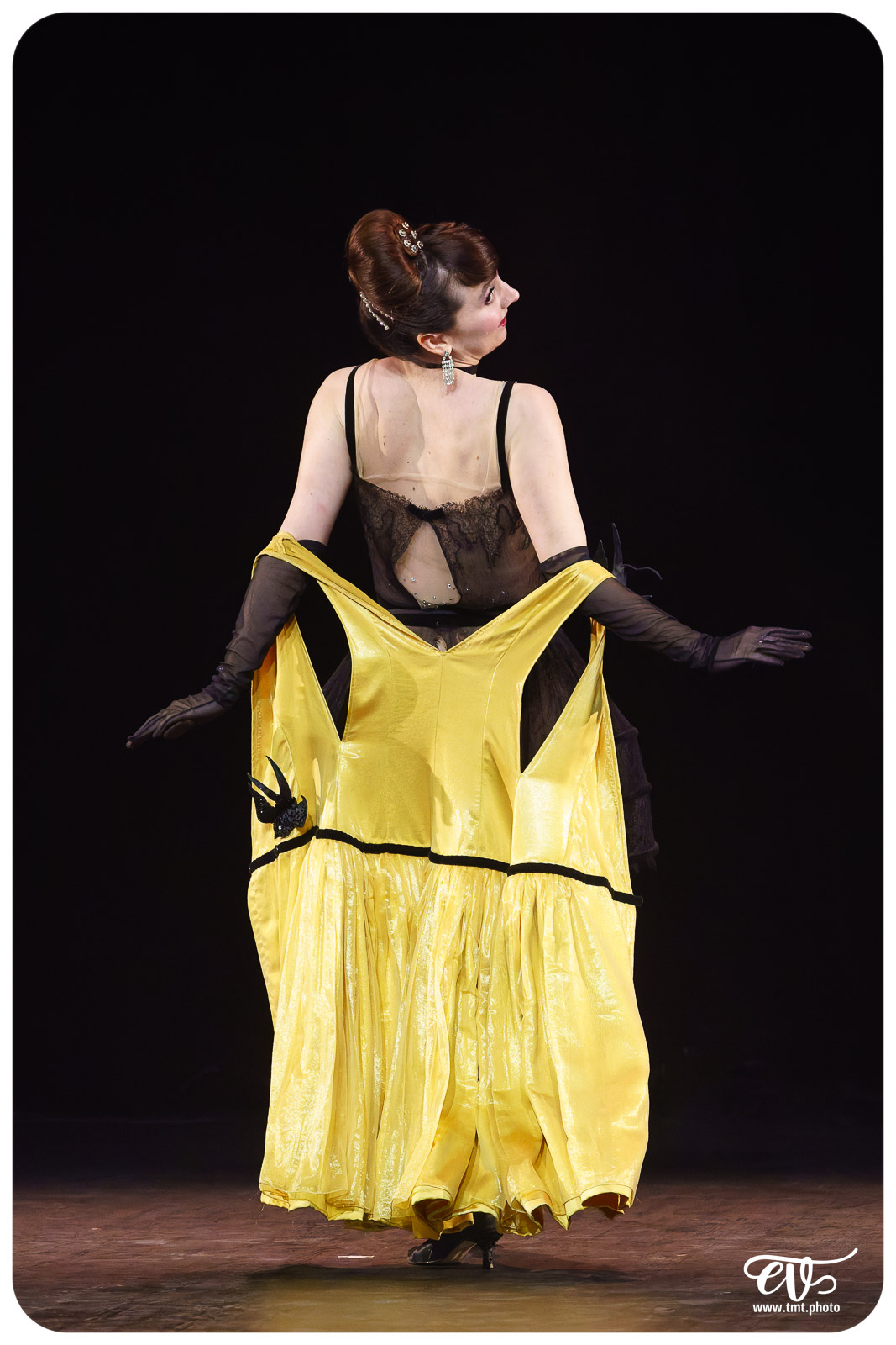 CABARET CANAILLE (LE BURLESQUE KLUB)